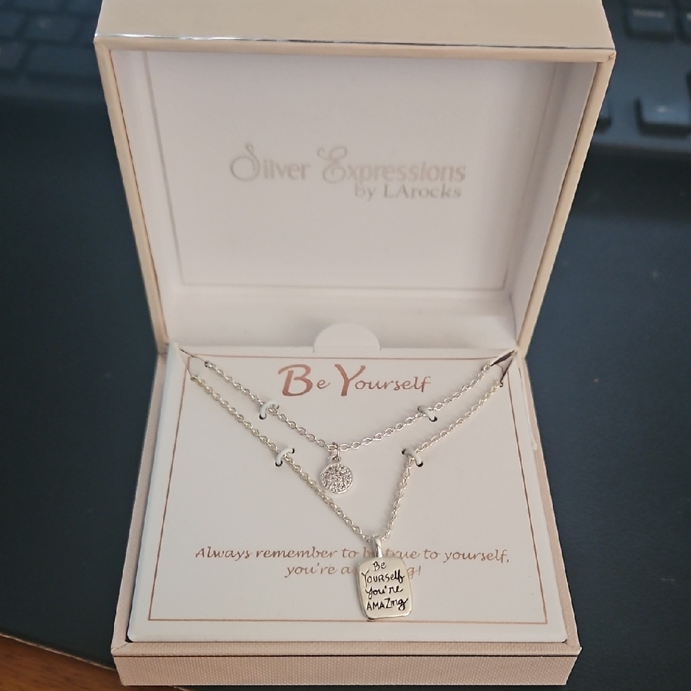 Be Yourself Necklace Set